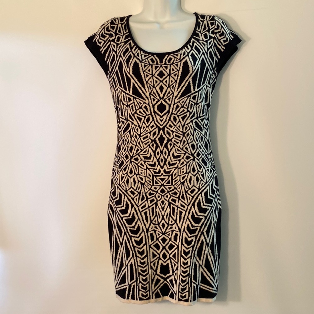 Spicy sugar cap sleeve knit dress. Size M